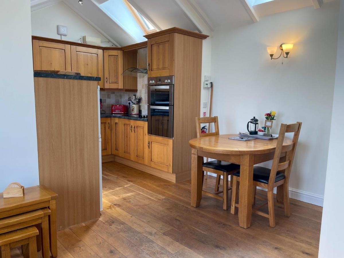 Canllefaes Cottages カーディガン エクステリア 写真