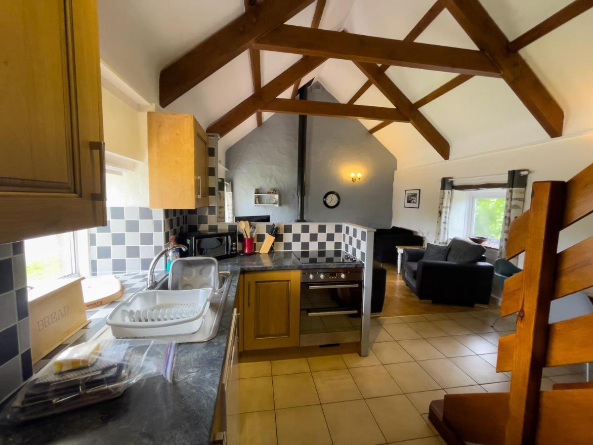 Canllefaes Cottages カーディガン エクステリア 写真
